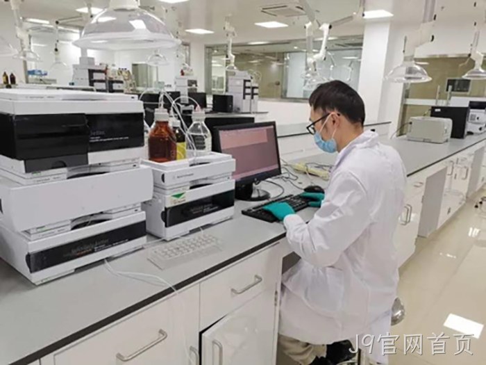 J9官网首页
