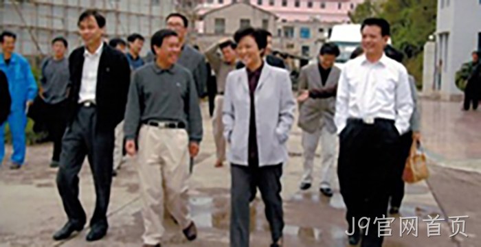 浙江省委副书记乔传秀视察J9官网首页