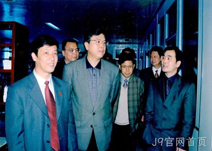 张德江委员长视察J9官网首页